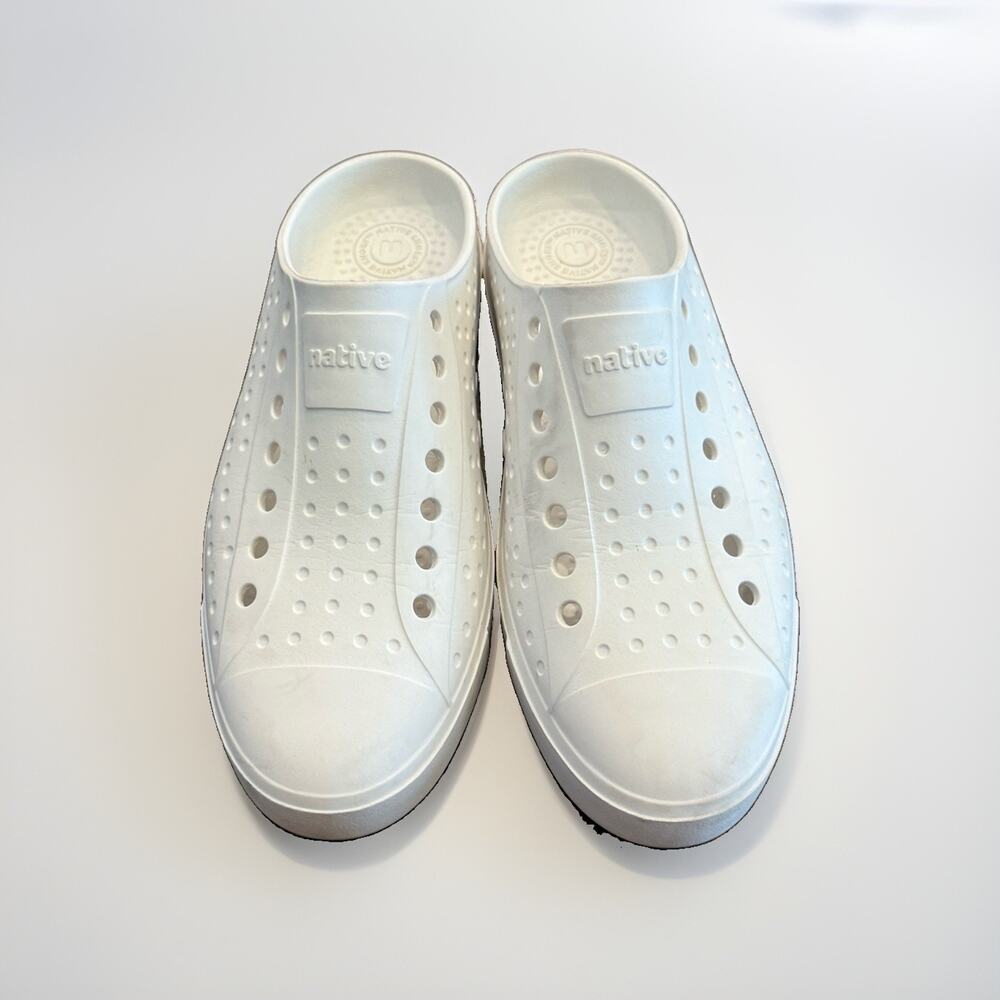 Native Jefferson Sugarlite Clogs Womens 8 Mens 6 White Beach Boating Resort